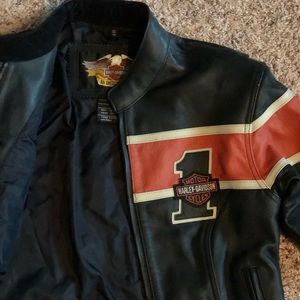 Women’s sm Harley Davidson leather riding jacket